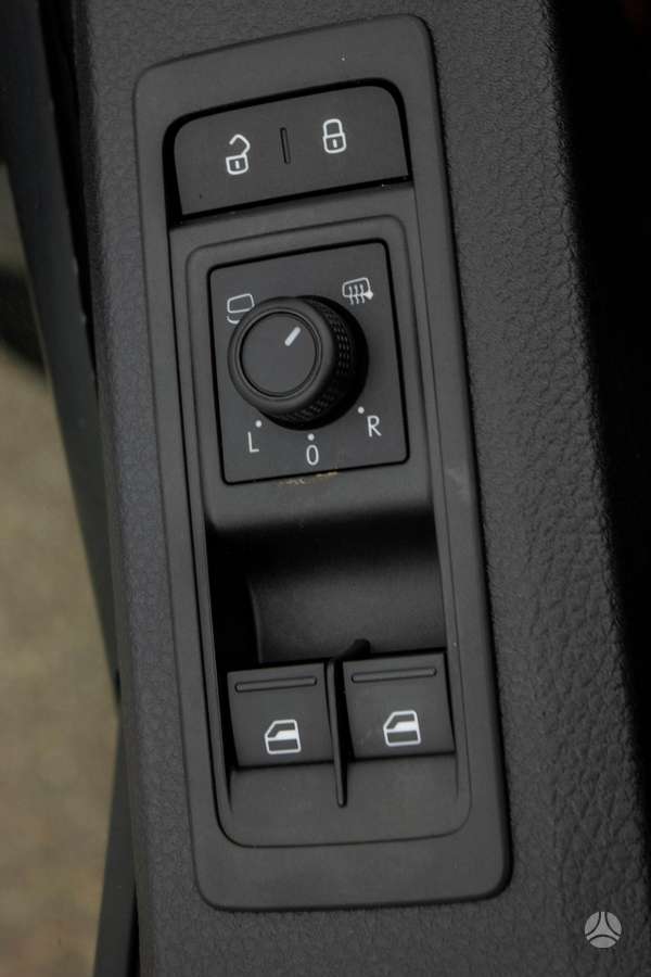 Volkswagen Multivan, 2.0 l., Минивэн