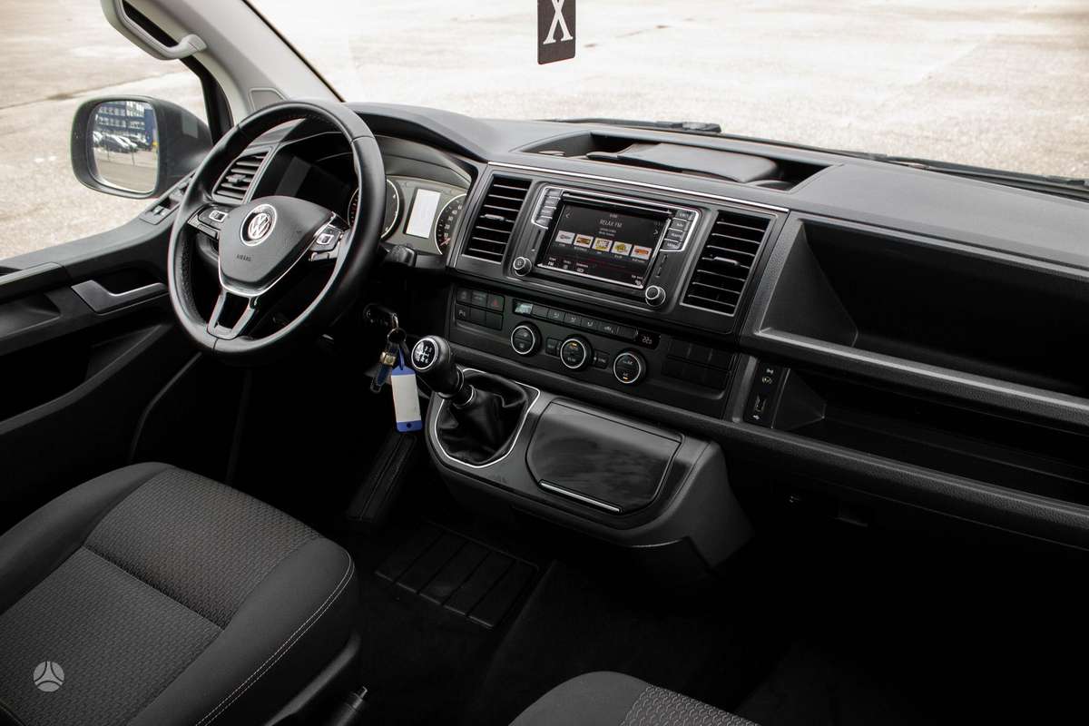 Volkswagen Multivan, 2.0 l., Минивэн