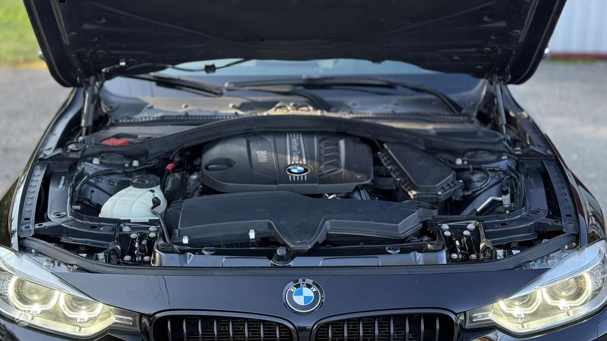 BMW 318, 2.0 l., wagon