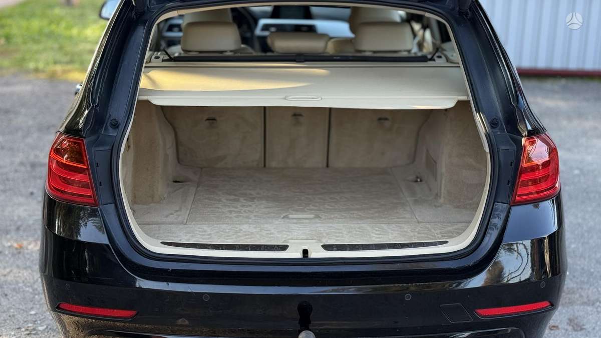 BMW 318, 2.0 l., wagon