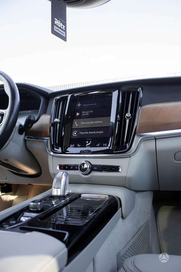 Volvo V90, 2.0 l., wagon