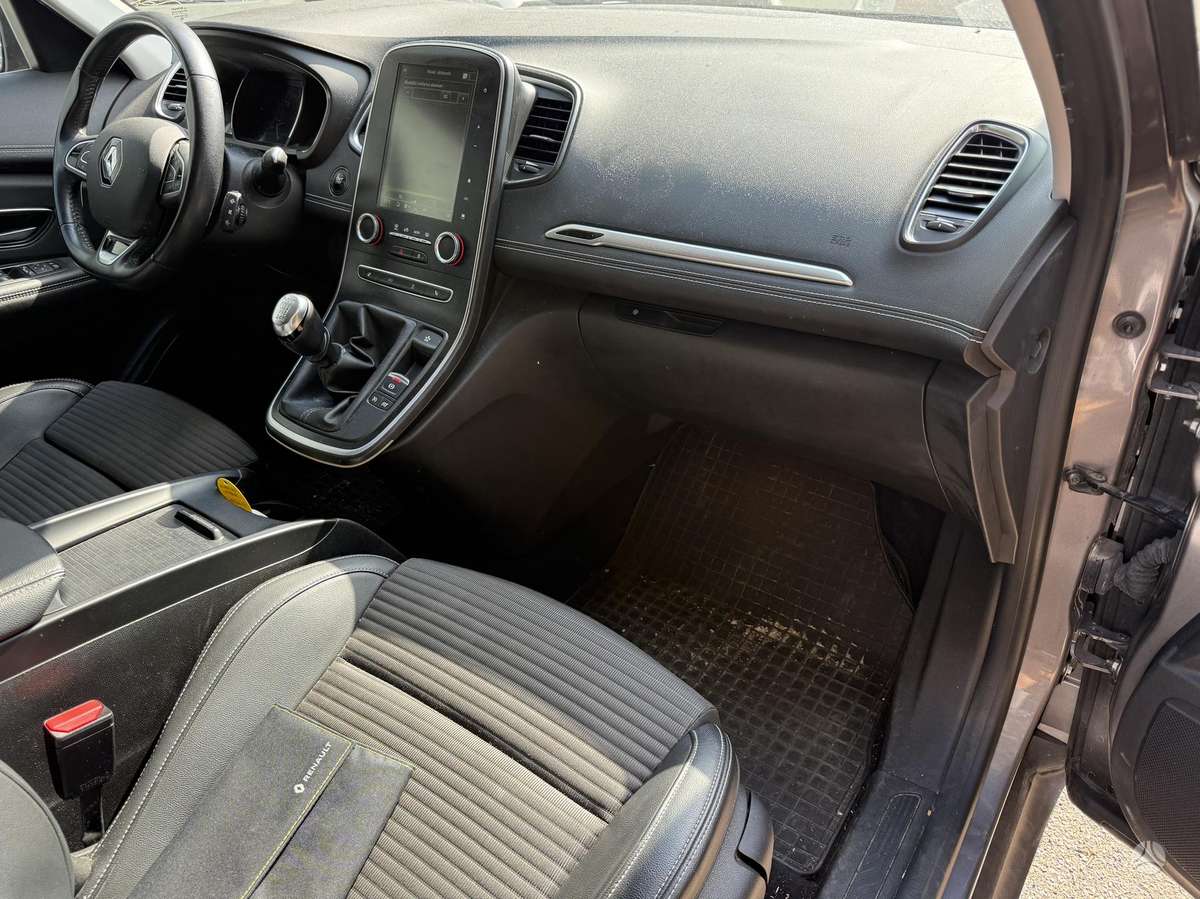 Renault Scenic, 1.3 l., Минивэн