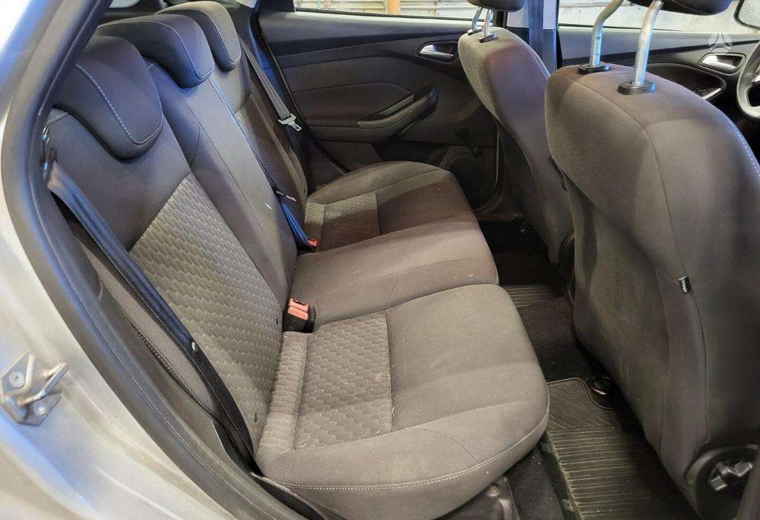 Ford Focus, 1.0 l., hatchback