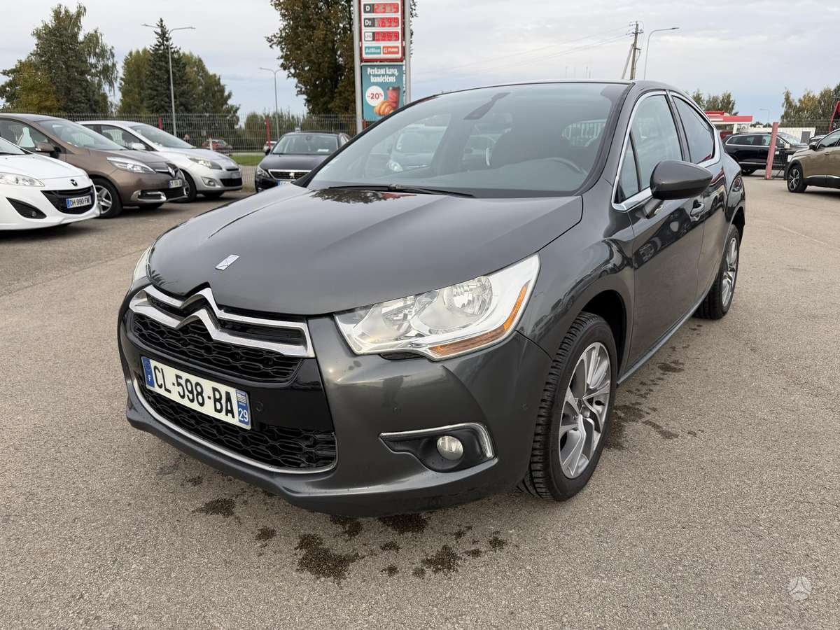 Citroen DS4, 2.0 l., hatchback