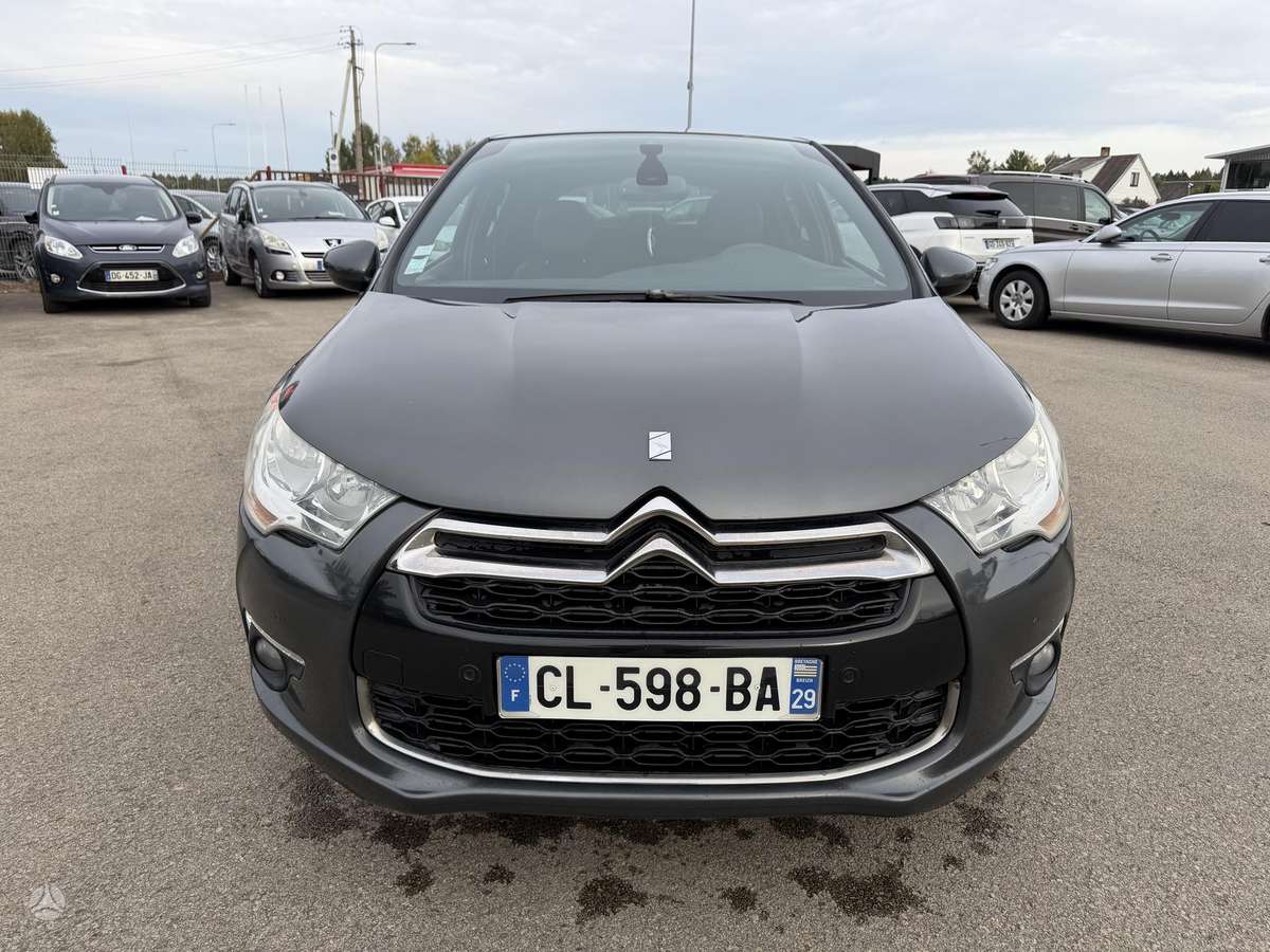 Citroen DS4, 2.0 l., Хэтчбек