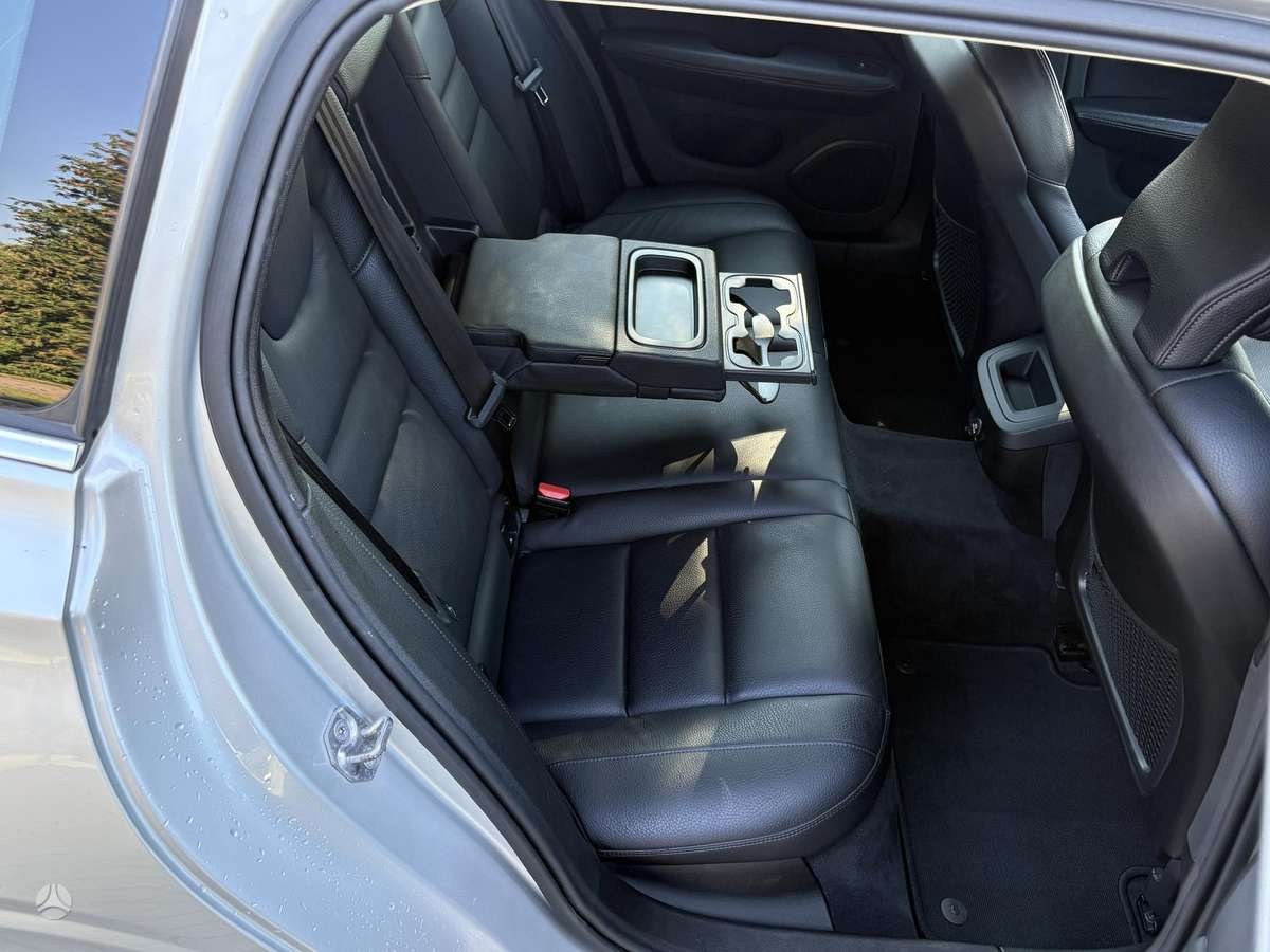 Volvo V60, 2.0 l., Универсал