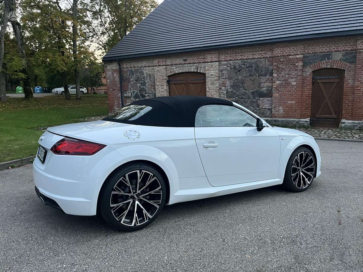 Audi TT, 2.0 l., convertible
