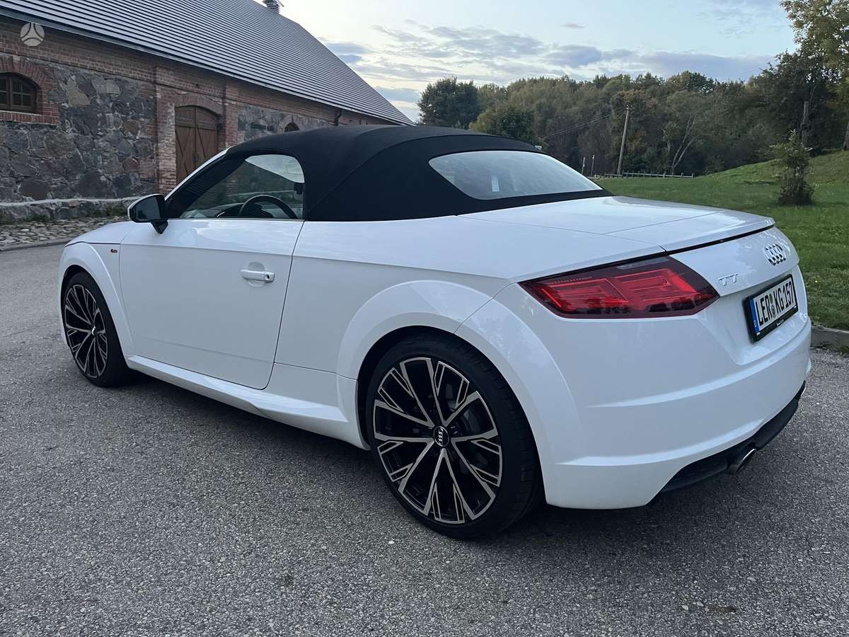 Audi TT, 2.0 l., convertible