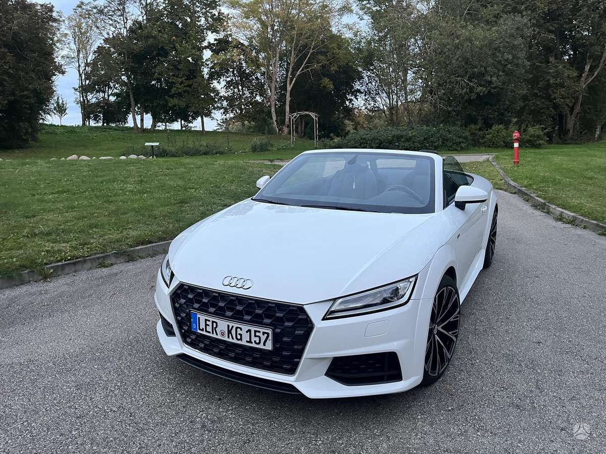 Audi TT, 2.0 l., convertible