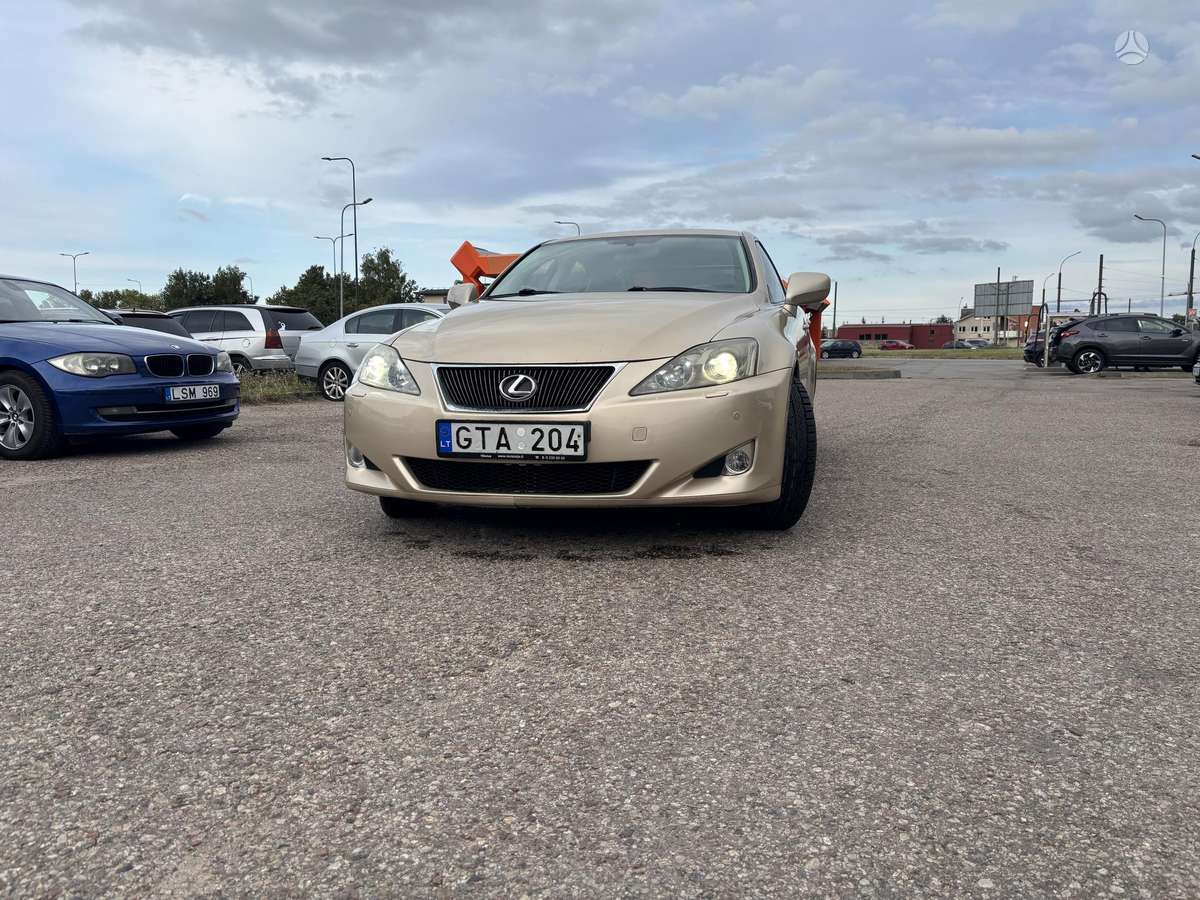 Lexus IS 250, 2.5 l., Седан