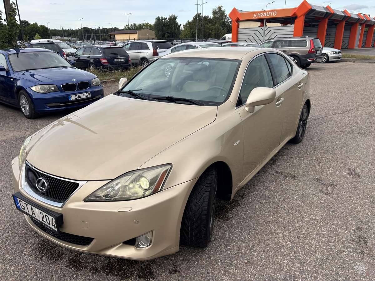 Lexus IS 250, 2.5 l., Седан