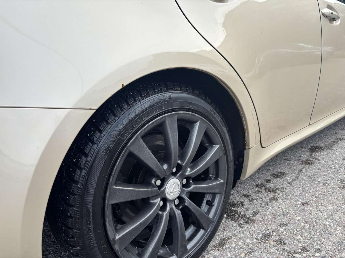 Lexus IS 250, 2.5 l., Седан