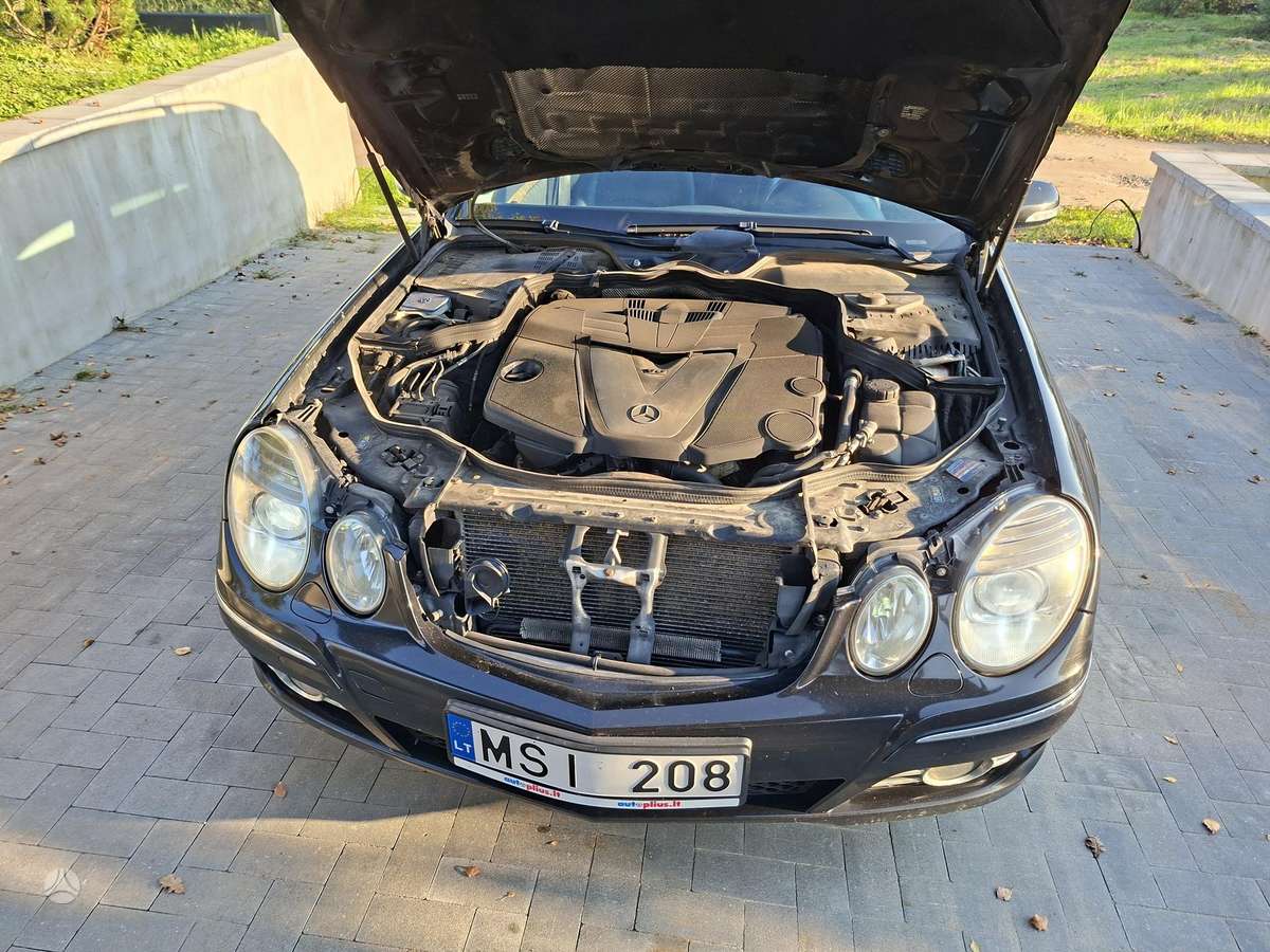 Mercedes-Benz E320, 3.0 l., wagon