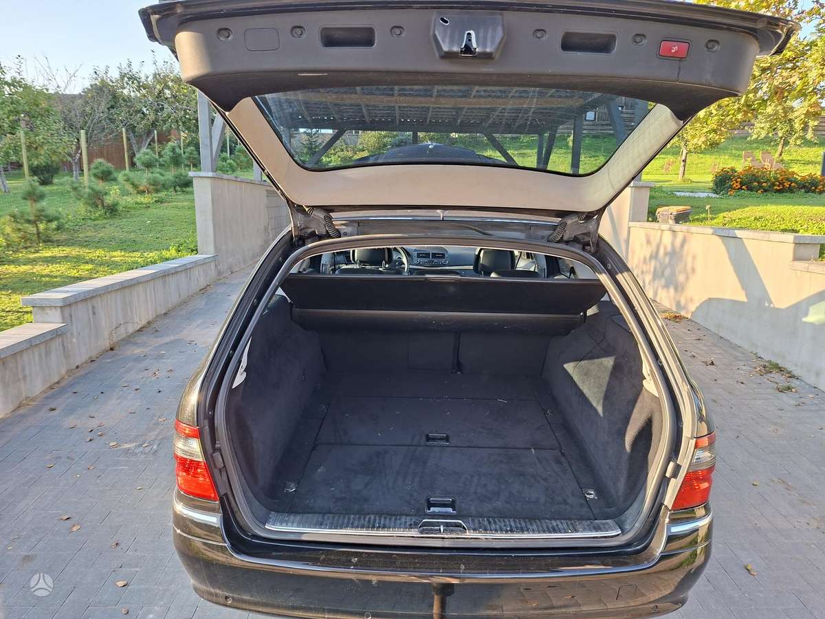 Mercedes-Benz E320, 3.0 l., wagon