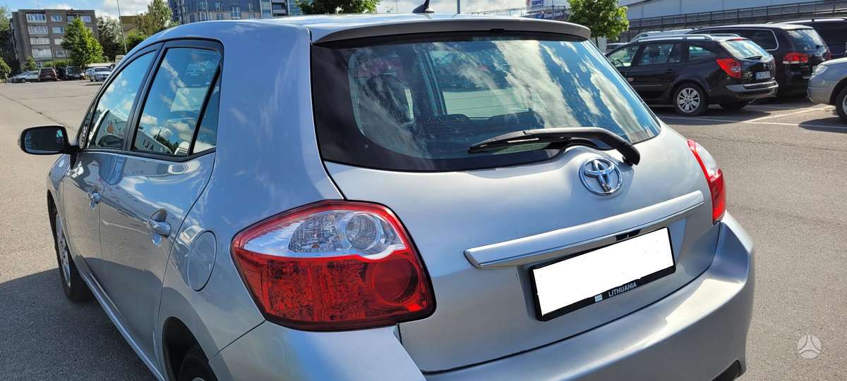 Toyota Auris, 1.4 l., hatchback