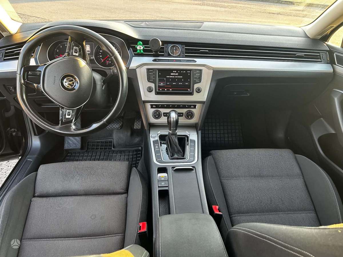 Volkswagen Passat, 1.4 l., Универсал