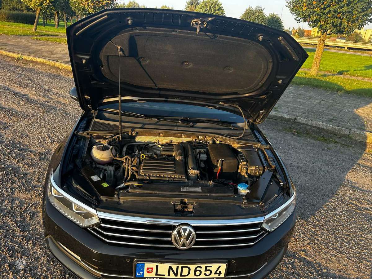 Volkswagen Passat, 1.4 l., Универсал