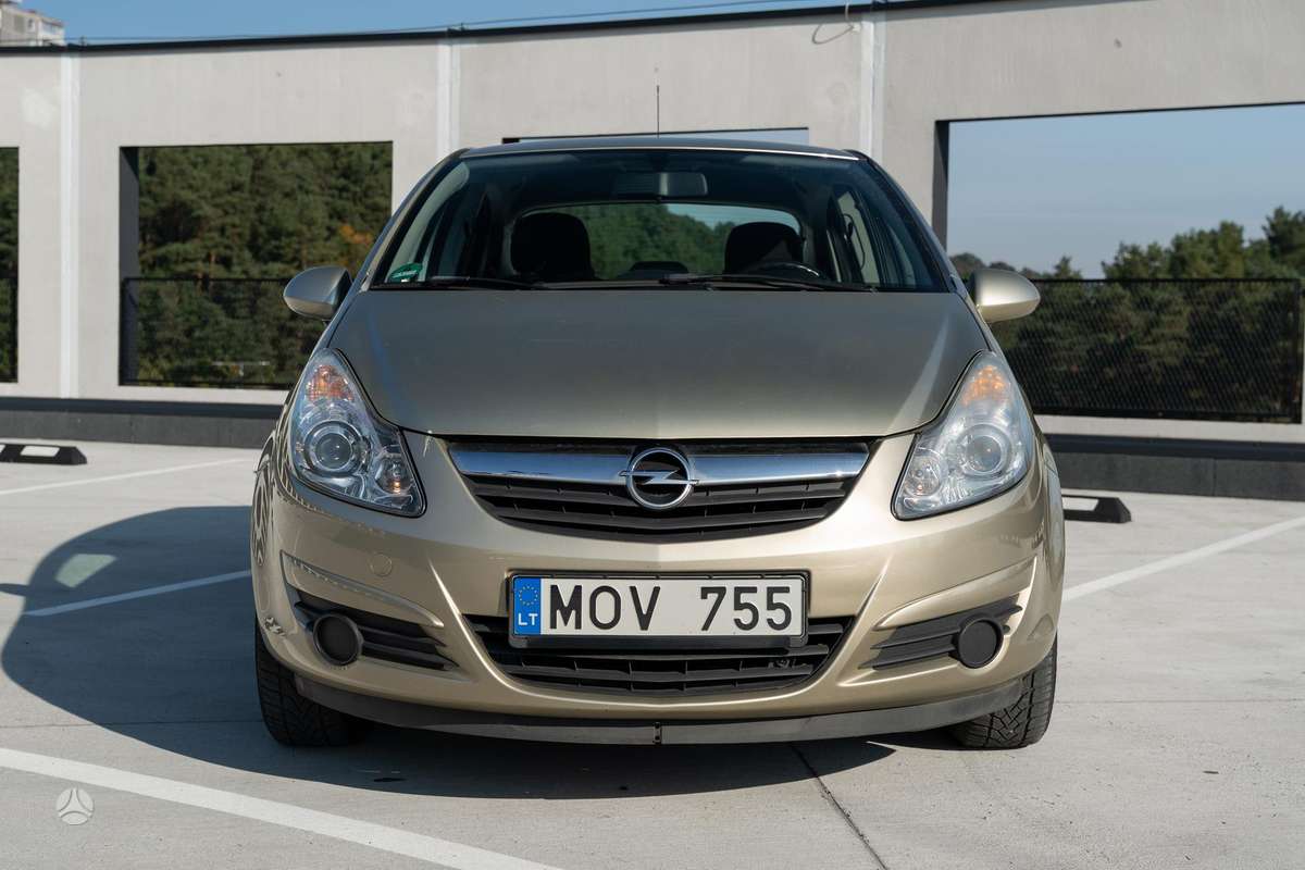 Opel Corsa, 1.2 l., Хэтчбек