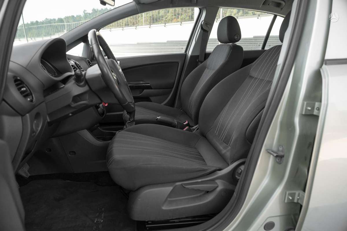 Opel Corsa, 1.2 l., Хэтчбек