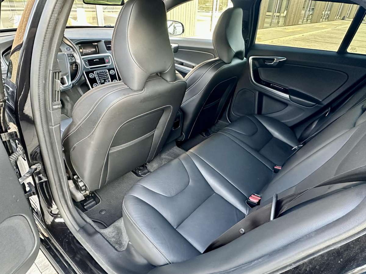 Volvo V60, 2.0 l., wagon
