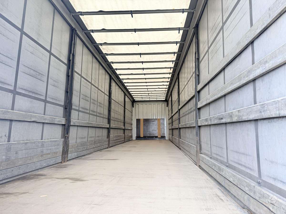 Krone SDP27, curtain / tarpaulin