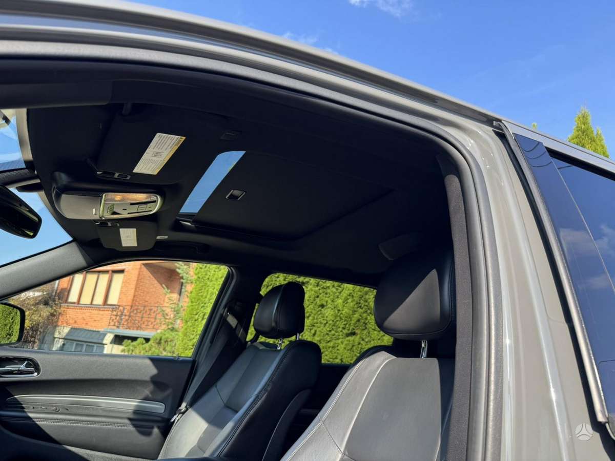 Dodge Durango, 3.6 l., off-road / crossover