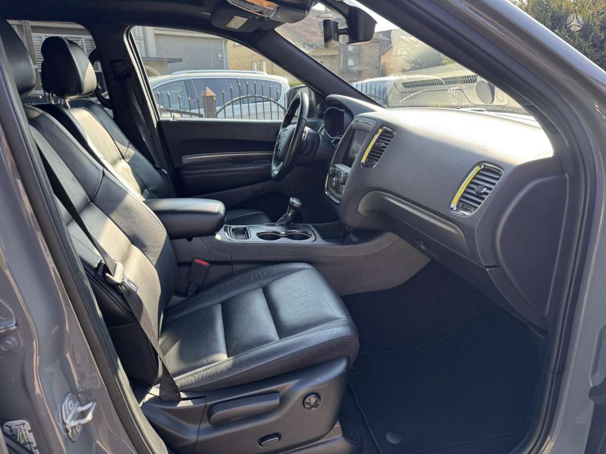 Dodge Durango, 3.6 l., off-road / crossover