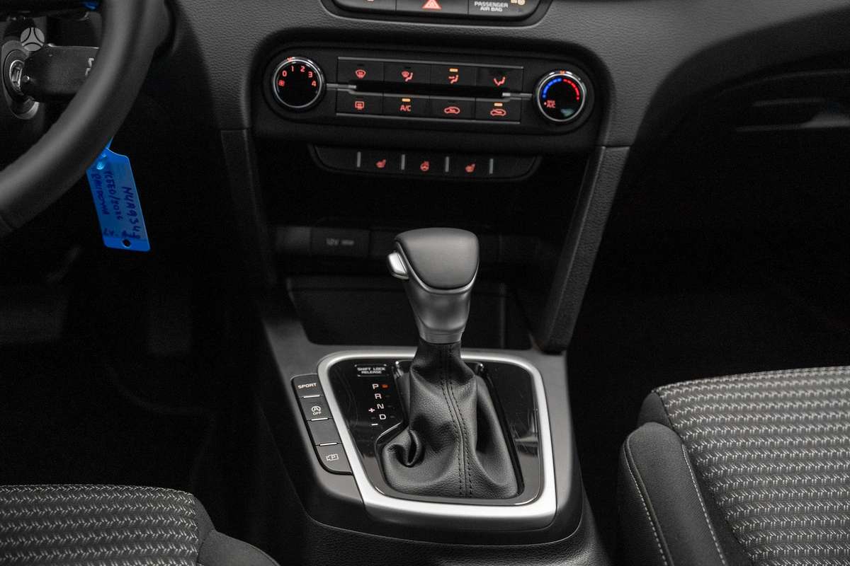 Kia XCeed, 1.6 l., Хэтчбек