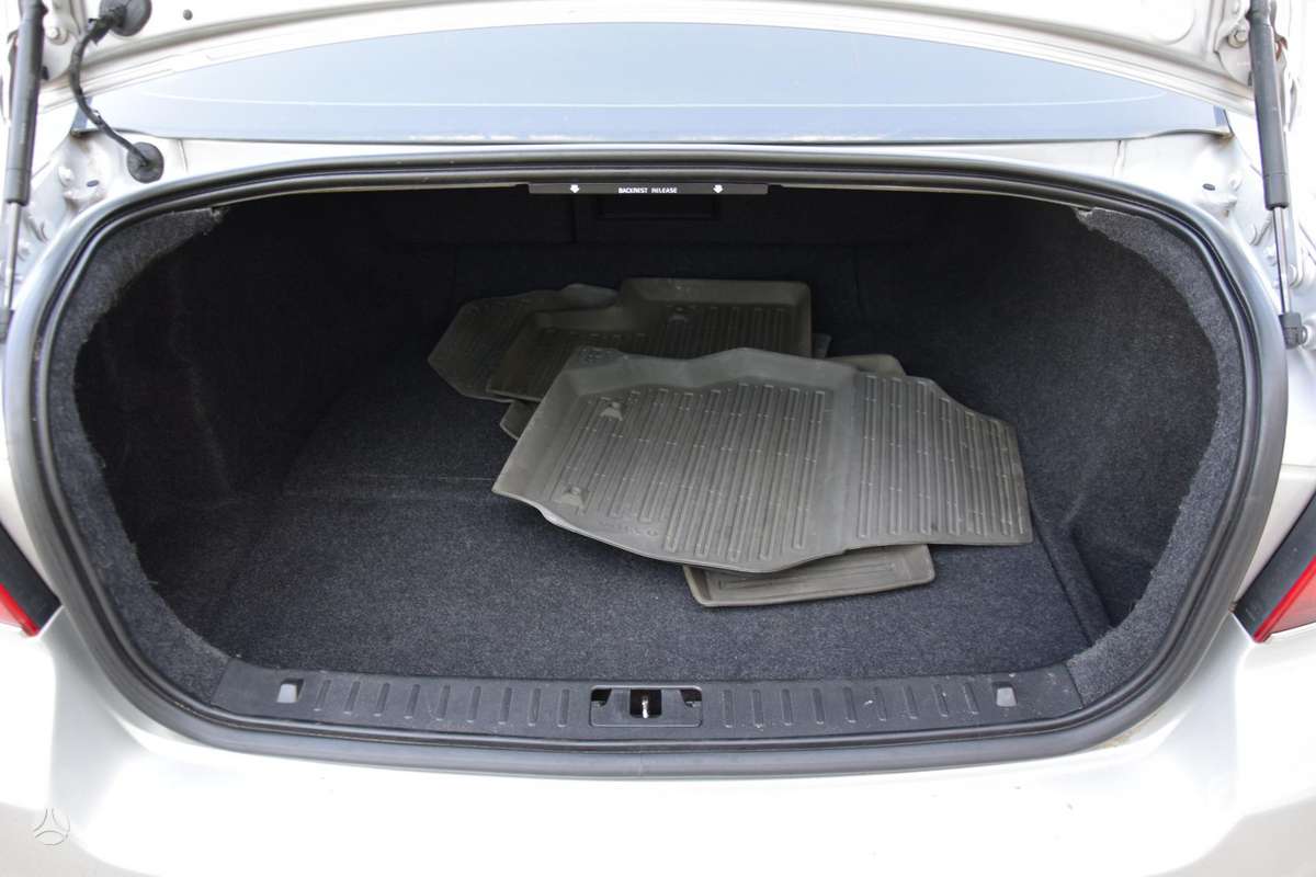 Volvo S80, 2.0 l., Седан