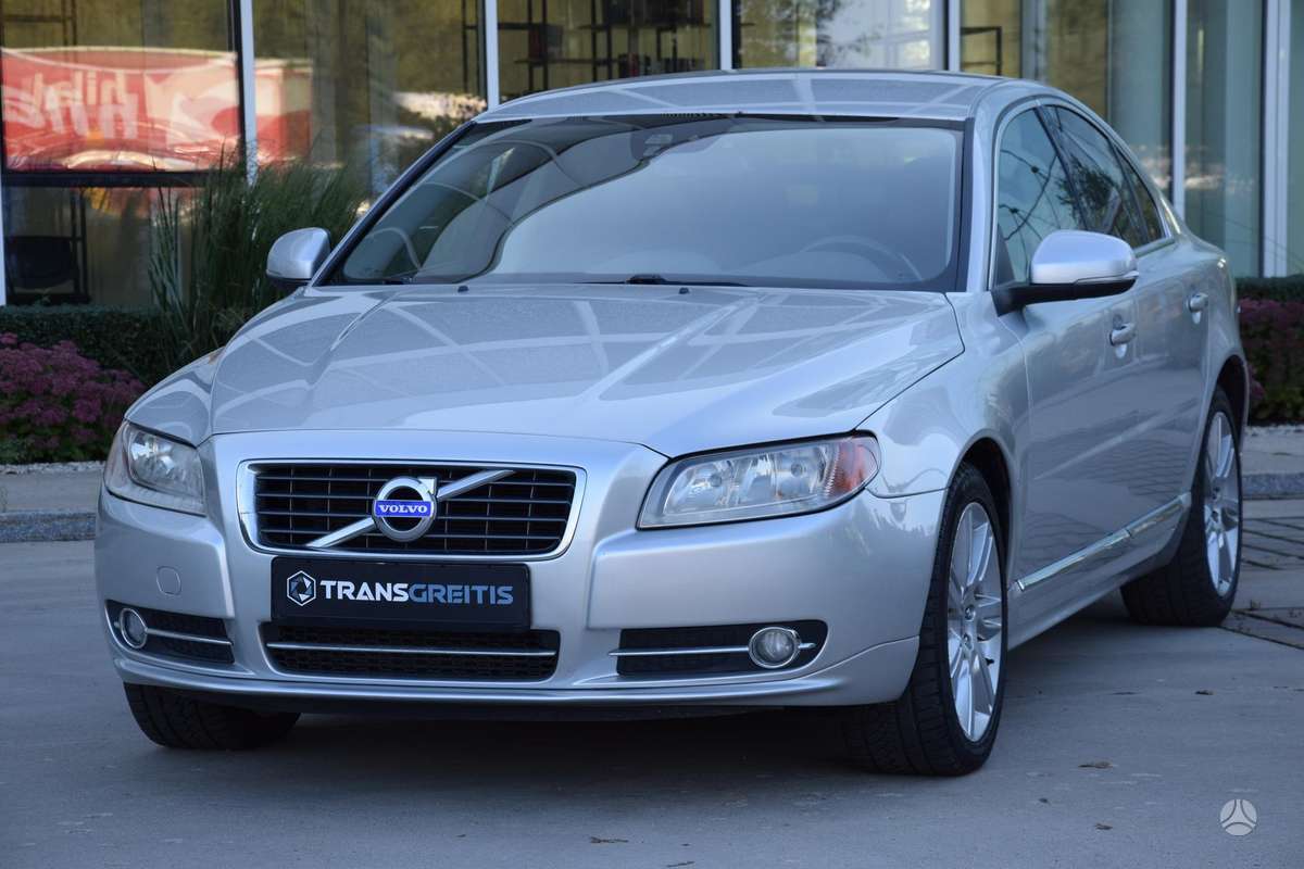 Volvo S80, 2.0 l., Седан