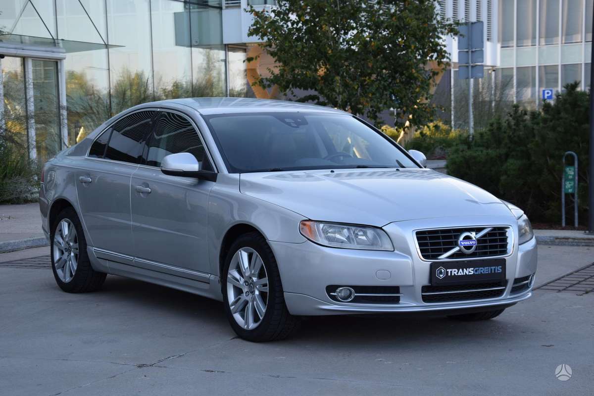 Volvo S80, 2.0 l., Седан