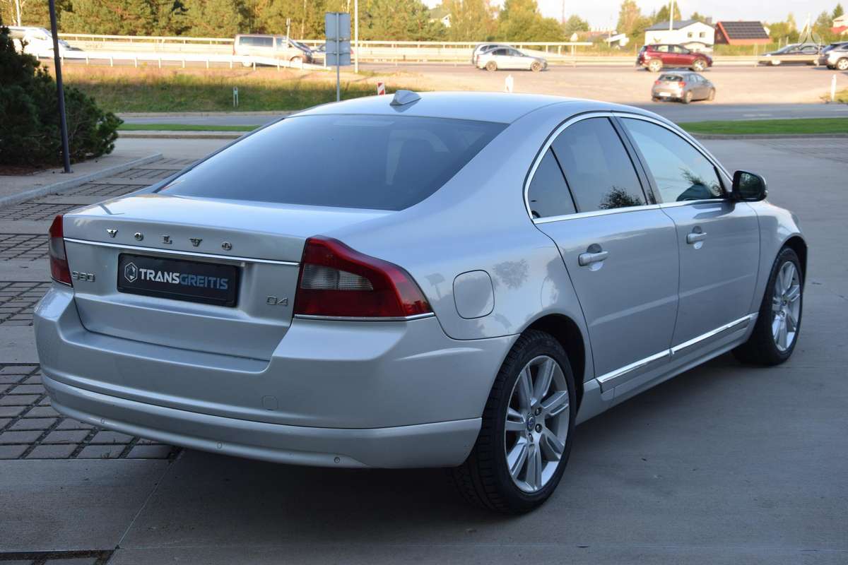 Volvo S80, 2.0 l., Седан