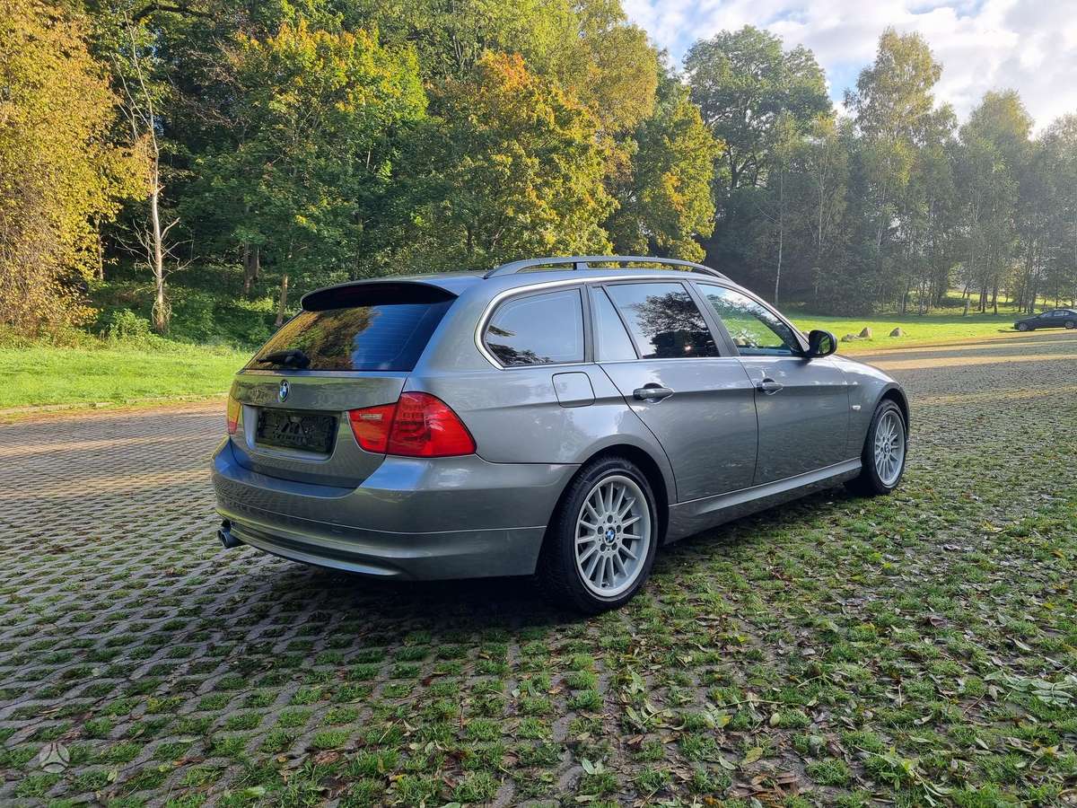 BMW 325, 3.0 l., Универсал