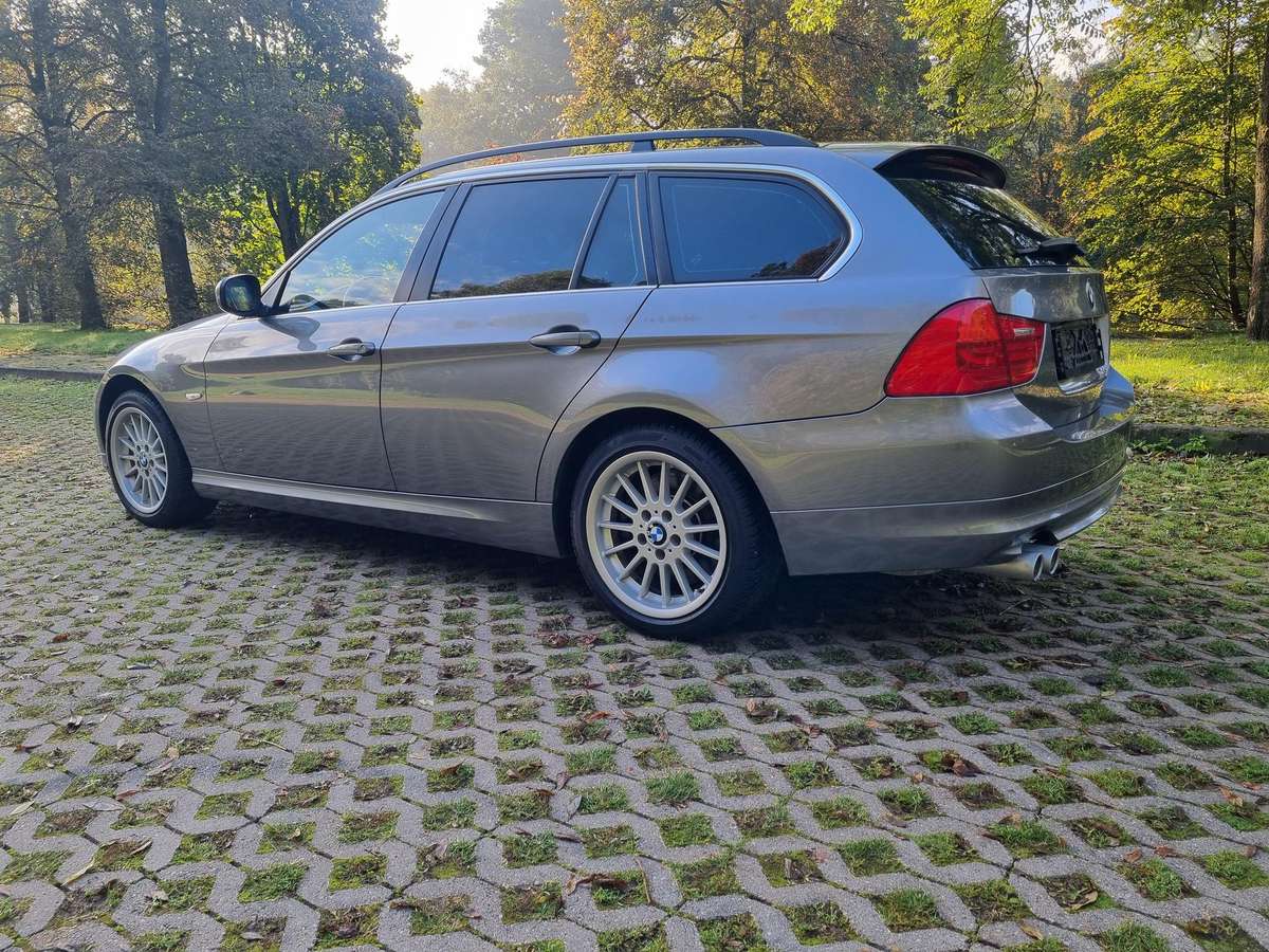 BMW 325, 3.0 l., Универсал