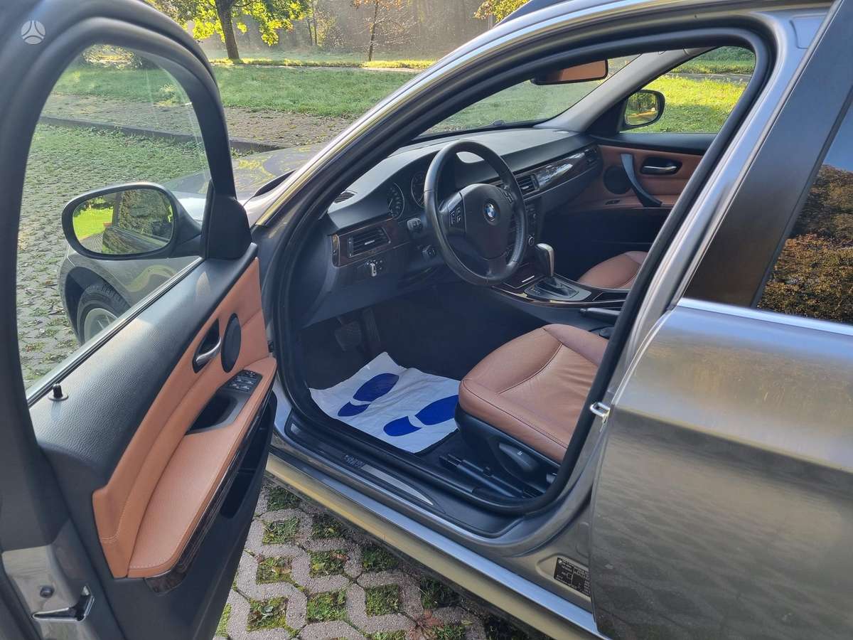 BMW 325, 3.0 l., Универсал