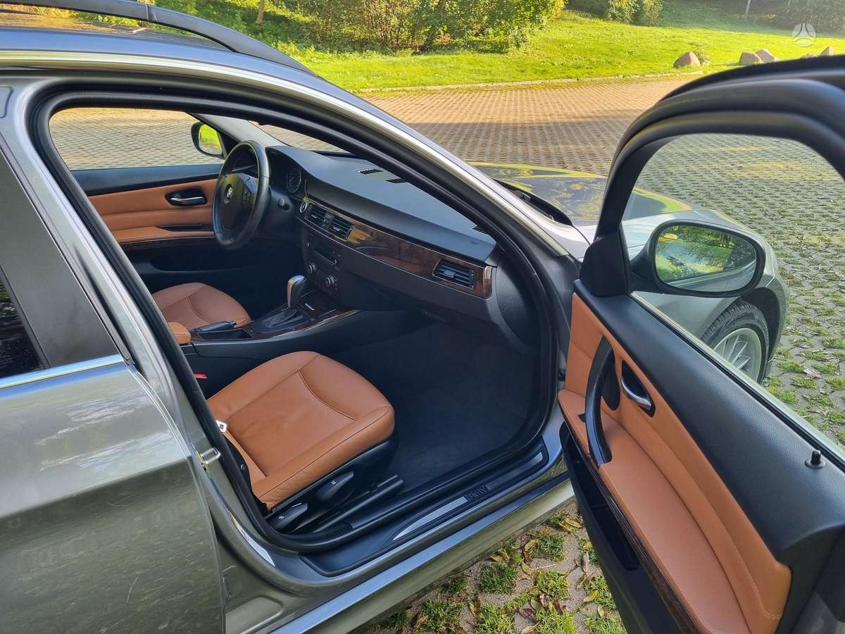BMW 325, 3.0 l., Универсал