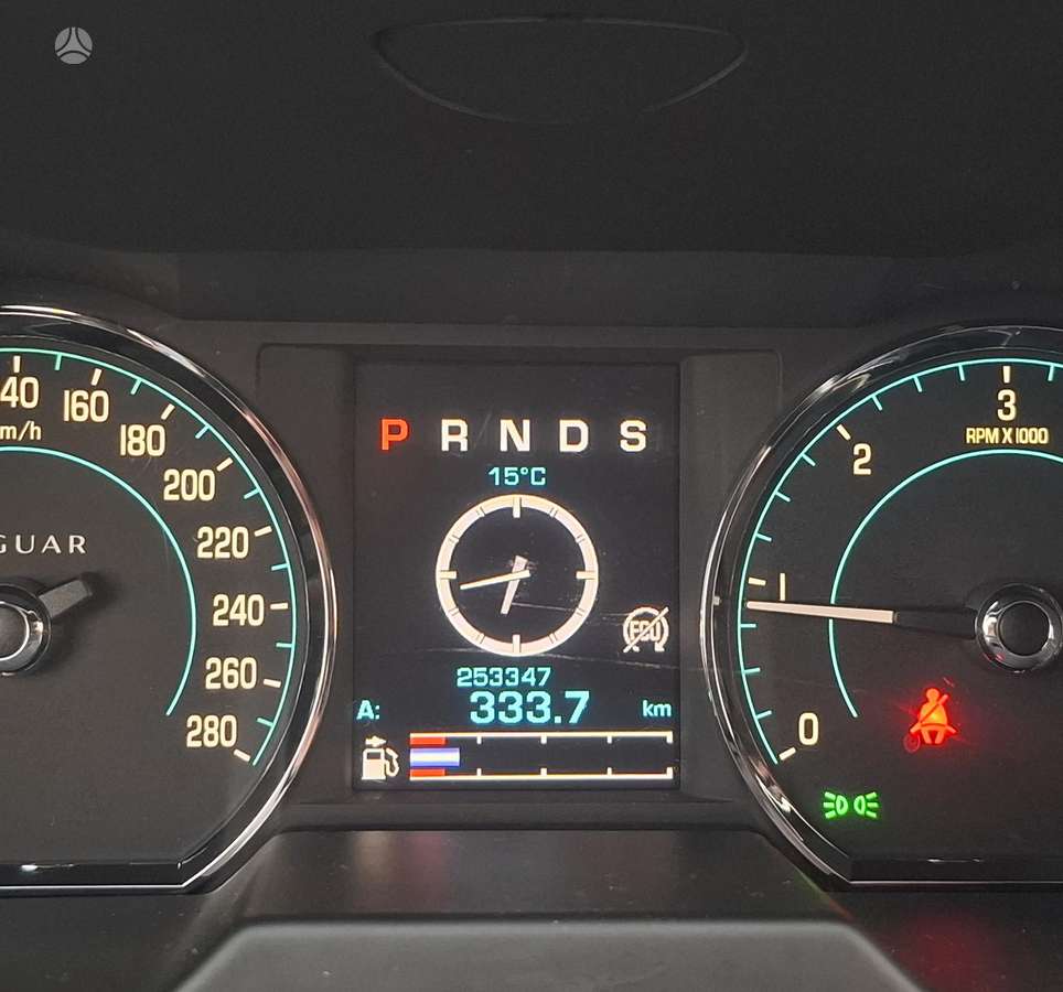 Jaguar XF, 3.0 l., Седан