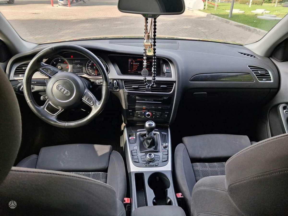 Audi A4, 2.0 l., Универсал