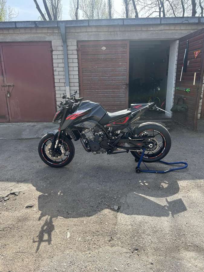 KTM Duke 790cc, street / classic
