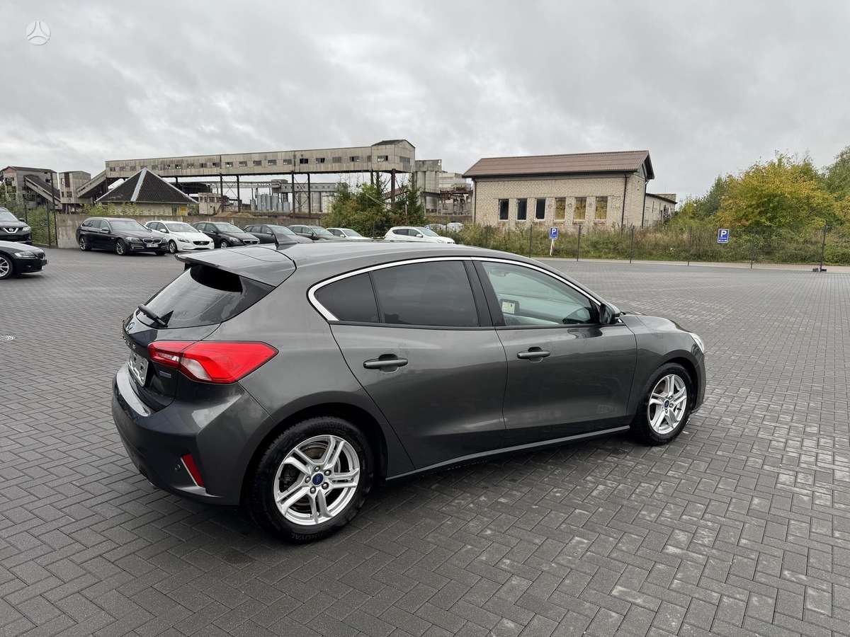 Ford Focus, 1.5 l., Хэтчбек