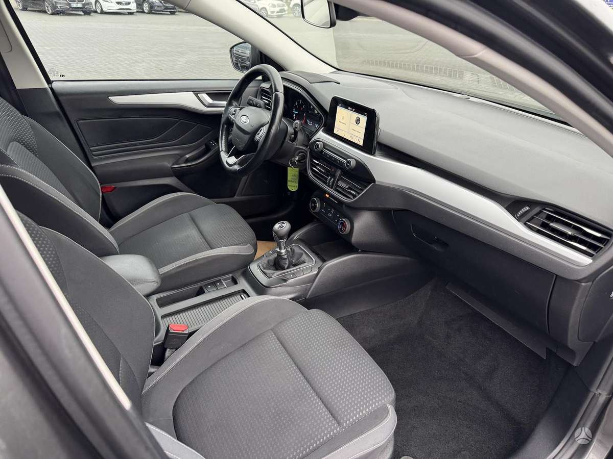Ford Focus, 1.5 l., Хэтчбек