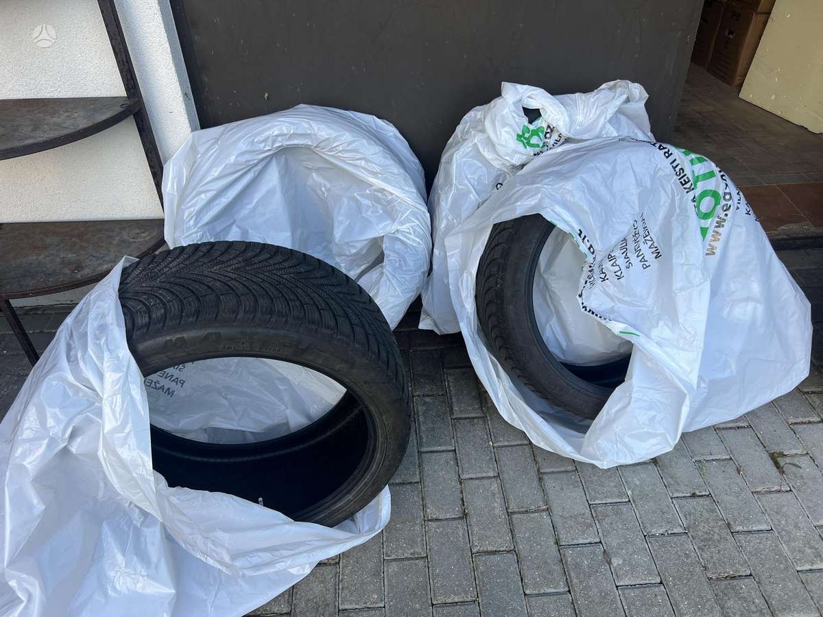 Maxxis Premitra, winter 255/40 R20