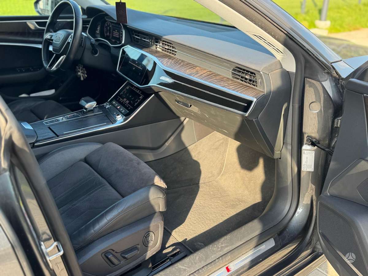 Audi A7, 3.0 l., Седан