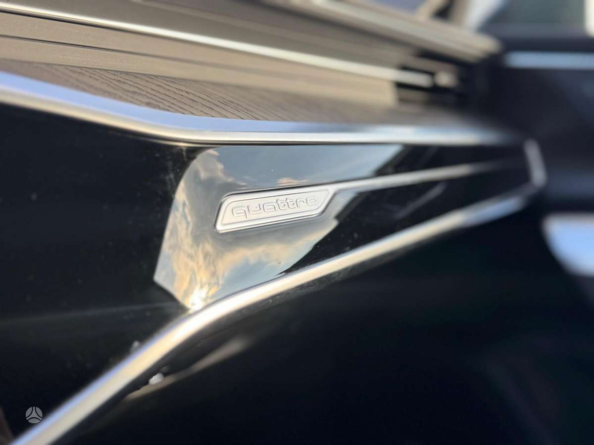 Audi A7, 3.0 l., Седан