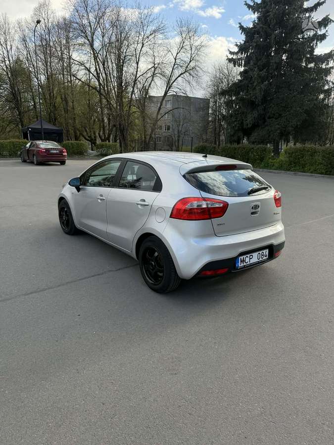 Kia Rio, 1.1 l., Хэтчбек