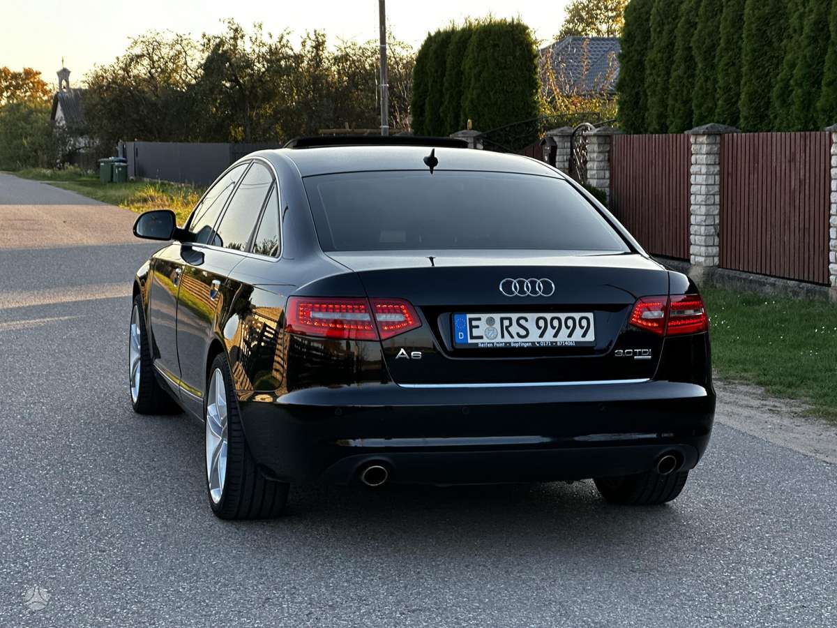 Audi A6, 3.0 l., Седан