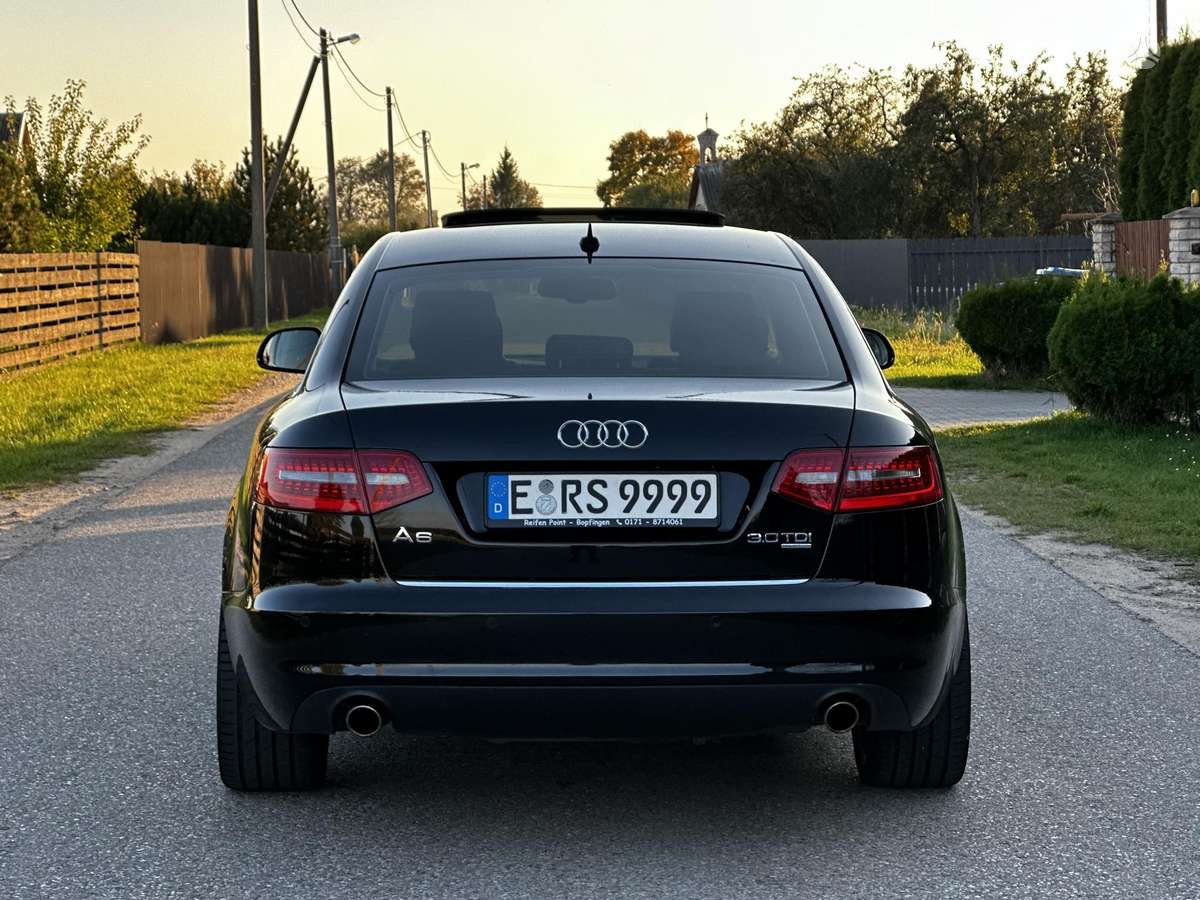Audi A6, 3.0 l., Седан