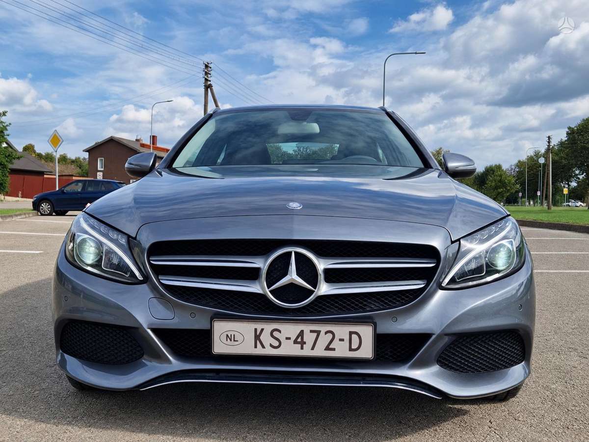 Mercedes-Benz C350