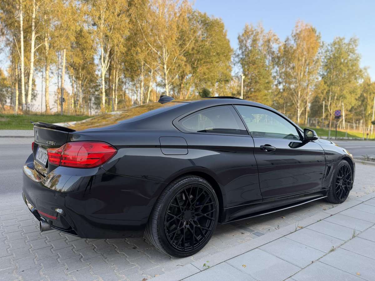 BMW 435, 3.0 l., Седан