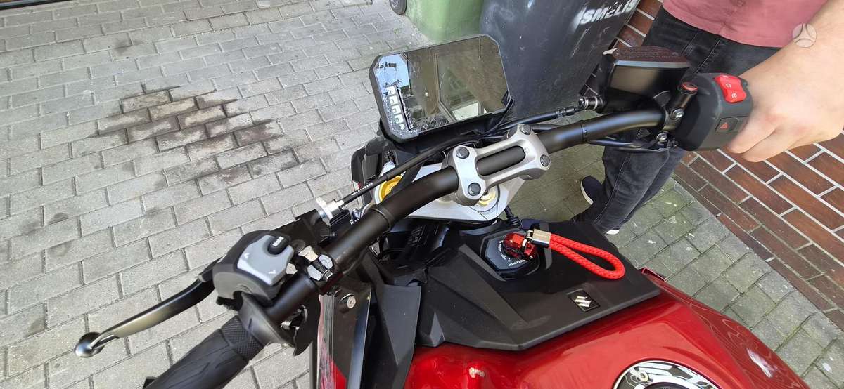 Suzuki GSX-S 1000cc, street / classic